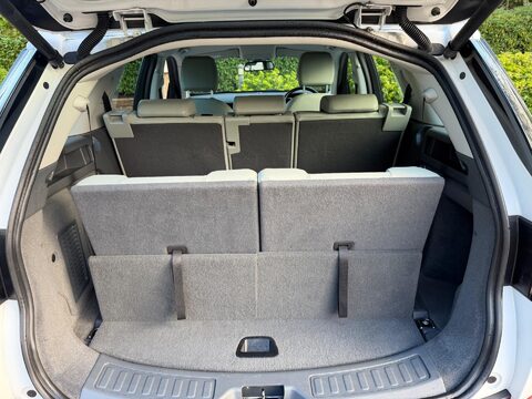 Land Rover Discovery Sport 2.0 TD4 SE Tech 4WD Euro 6 (s/s) 5dr 26