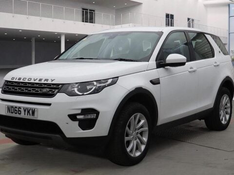 Land Rover Discovery Sport 2.0 TD4 SE Tech 4WD Euro 6 (s/s) 5dr 2