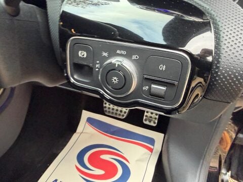 Mercedes-Benz A Class 1.3 A200 AMG Line (Premium) 7G-DCT Euro 6 (s/s) 5dr 23