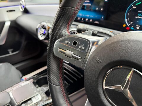 Mercedes-Benz A Class 1.3 A200 AMG Line (Premium) 7G-DCT Euro 6 (s/s) 5dr 24