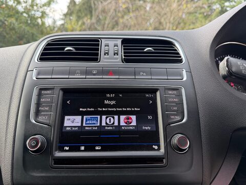 Volkswagen Polo 1.0 BlueMotion Tech Match Euro 6 (s/s) 3dr 28