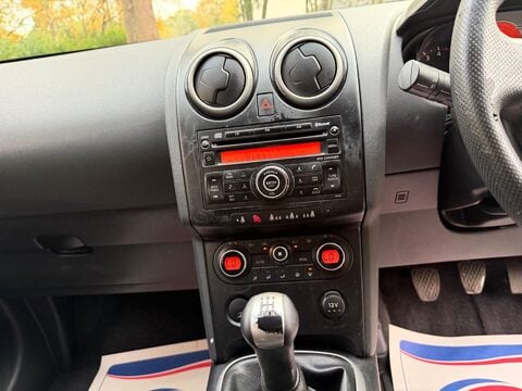 Nissan Qashqai 1.6 Acenta 2WD 5dr 16