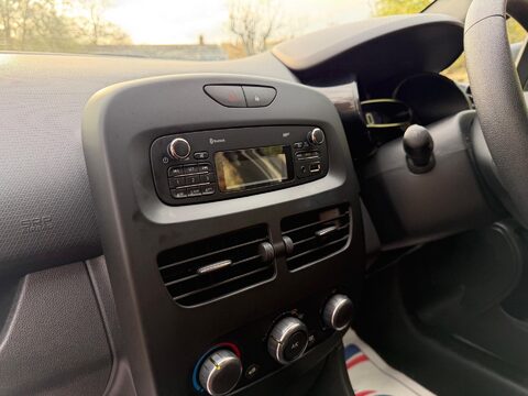 Renault Clio 1.2 16V Play Euro 6 5dr 20
