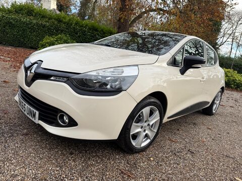 Renault Clio 1.2 16V Play Euro 6 5dr 3