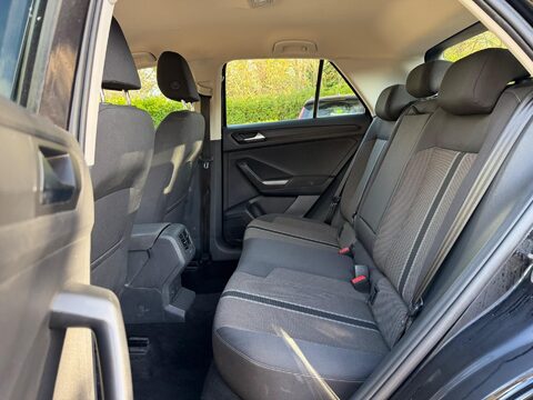 Volkswagen T-Roc 1.0 TSI SE Euro 6 (s/s) 5dr 16