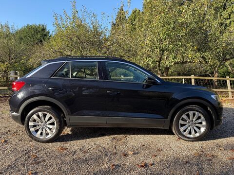 Volkswagen T-Roc 1.0 TSI SE Euro 6 (s/s) 5dr 10
