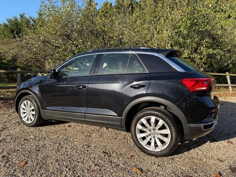 Volkswagen T-Roc 1.0 TSI SE Euro 6 (s/s) 5dr 4