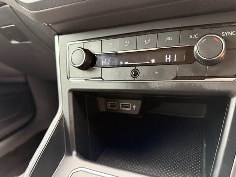 Volkswagen Polo 1.0 TSI SEL Euro 6 (s/s) 5dr 21