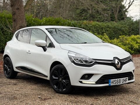 Renault Clio 0.9 TCe Iconic Euro 6 (s/s) 5dr 1