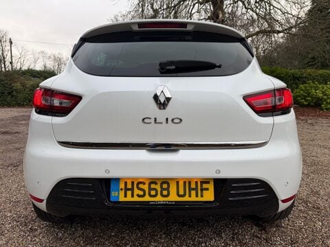 Renault Clio 0.9 TCe Iconic Euro 6 (s/s) 5dr 5