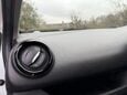 Renault Clio 0.9 TCe Iconic Euro 6 (s/s) 5dr 25