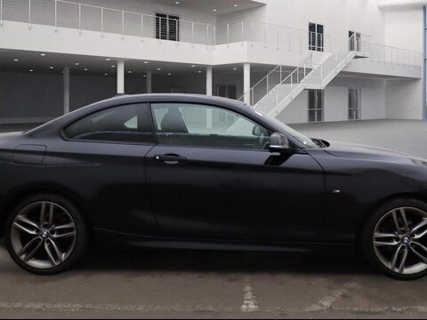 BMW 2 Series 1.5 218i M Sport Euro 6 (s/s) 2dr 5