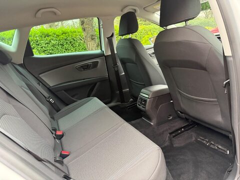 SEAT Leon 1.2 TSI SE Dynamic Technology Euro 6 (s/s) 5dr 19
