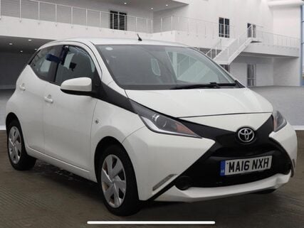 Toyota Aygo 1.0 VVT-i x-play Euro 6 5dr