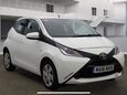 Toyota Aygo 1.0 VVT-i x-play Euro 6 5dr 1