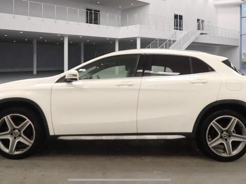 Mercedes-Benz GLA 2.1 GLA200d AMG Line 7G-DCT Euro 6 (s/s) 5dr 5