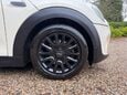 Mini Hatch 1.5 Cooper Euro 6 (s/s) 3dr 19
