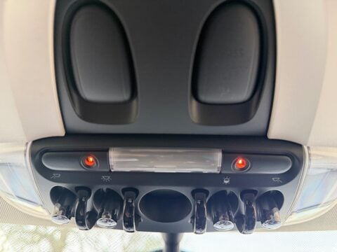 Mini Hatch 1.5 Cooper Euro 6 (s/s) 3dr 35