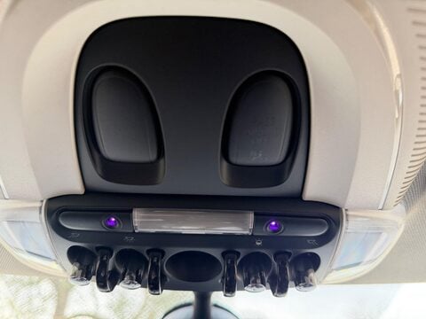 Mini Hatch 1.5 Cooper Euro 6 (s/s) 3dr 39