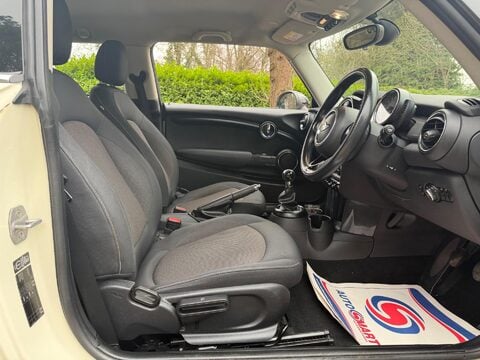 Mini Hatch 1.5 Cooper Euro 6 (s/s) 3dr 15