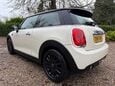 Mini Hatch 1.5 Cooper Euro 6 (s/s) 3dr 4