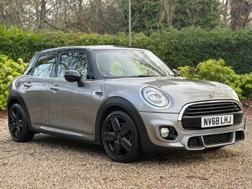 Mini Hatch 1.5 Cooper Steptronic Euro 6 (s/s) 5dr
