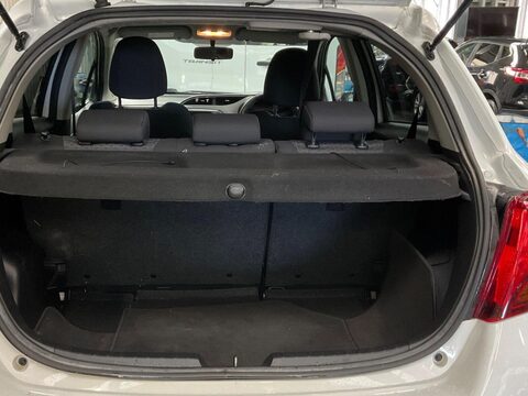 Toyota Yaris 1.33 Dual VVT-i Icon Euro 6 5dr 7