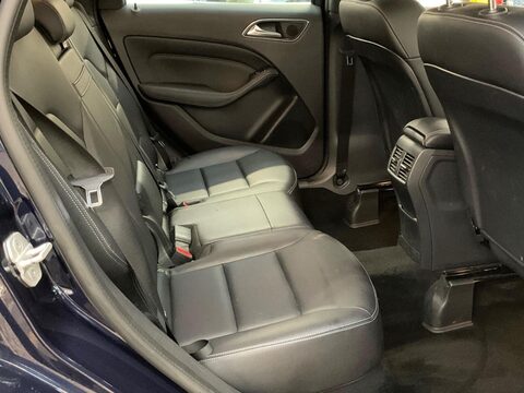 Mercedes-Benz B Class 2.1 B200d Sport (Executive) 7G-DCT Euro 6 (s/s) 5dr 7