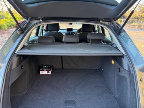 Audi Q3 2.0 TDI SE Euro 5 (s/s) 5dr 29