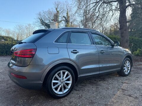 Audi Q3 2.0 TDI SE Euro 5 (s/s) 5dr 9
