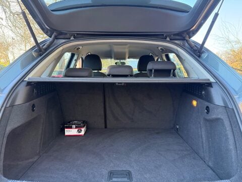 Audi Q3 2.0 TDI SE Euro 5 (s/s) 5dr 28