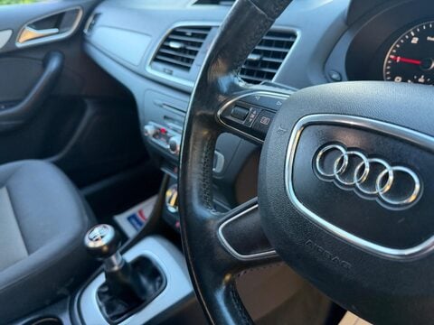 Audi Q3 2.0 TDI SE Euro 5 (s/s) 5dr 13