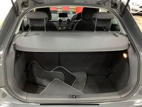 Audi A1 1.0 TFSI SE Euro 6 (s/s) 3dr 7