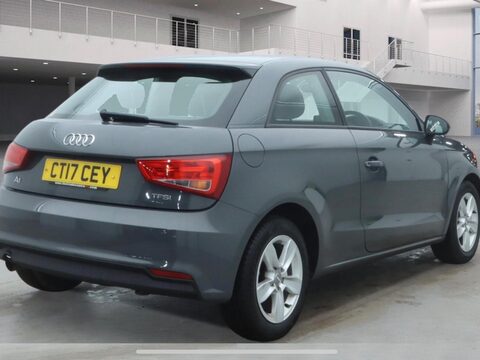 Audi A1 1.0 TFSI SE Euro 6 (s/s) 3dr 6