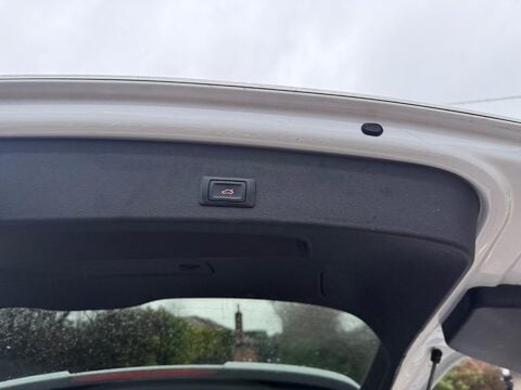 Audi Q5 2.0 TDI S line Plus S Tronic quattro Euro 6 (s/s) 5dr 33