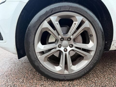 Audi Q5 2.0 TDI S line Plus S Tronic quattro Euro 6 (s/s) 5dr 24