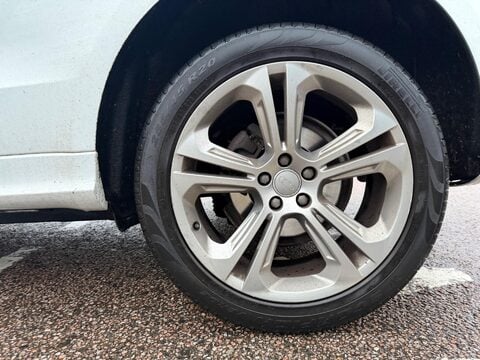 Audi Q5 2.0 TDI S line Plus S Tronic quattro Euro 6 (s/s) 5dr 23