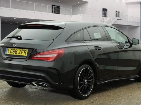 Mercedes-Benz CLA Class 1.6 CLA200 AMG Line Night Edition (Plus) Shooting Brake 7G-DCT Euro 6 (s/s) 4