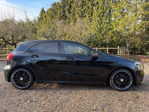 Mercedes-Benz A Class 2.1 A200d AMG Line 7G-DCT Euro 6 (s/s) 5dr 7