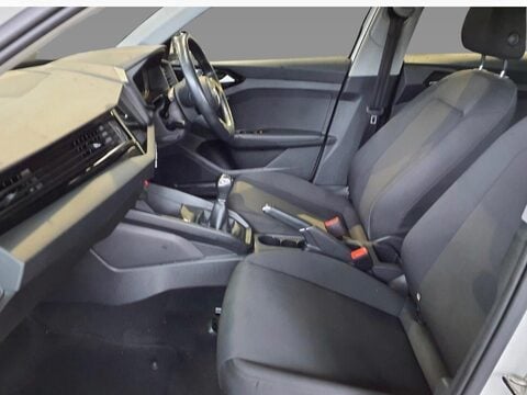 Audi A1 1.0 TFSI 25 Technik Sportback Euro 6 (s/s) 5dr 8