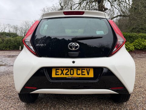 Toyota Aygo 1.0 VVT-i x-play Euro 6 5dr 7