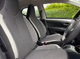 Toyota Aygo 1.0 VVT-i x-play Euro 6 5dr 17