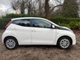 Toyota Aygo 1.0 VVT-i x-play Euro 6 5dr 6