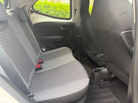 Toyota Aygo 1.0 VVT-i x-play Euro 6 5dr 13