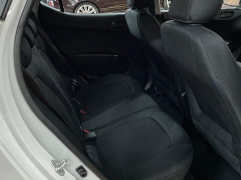 Hyundai i10 1.0 SE Euro 6 5dr 7