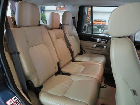 Land Rover Discovery SDV6 HSE LUXURY 22
