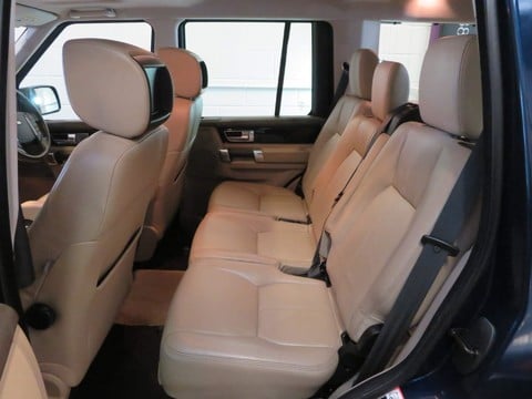 Land Rover Discovery SDV6 HSE LUXURY 55