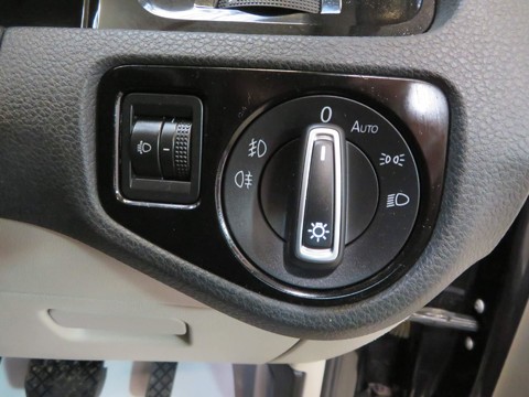 Volkswagen Golf GT TDI BLUEMOTION TECHNOLOGY DSG 31