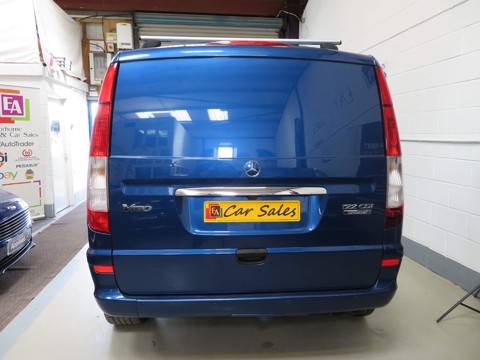 Mercedes-Benz Vito 122 CDI DUALINER 8