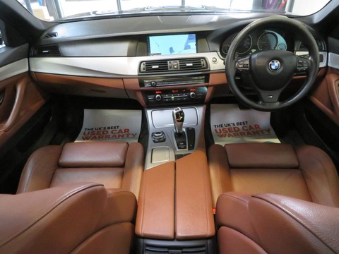BMW 5 Series 520D M SPORT TOURING 3